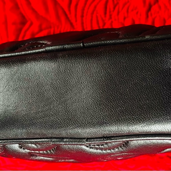 L.J.S. COLLECTION NWOT Square Quilted Faux Leather Crossbody Bag in Black Color - Picture 10 of 15